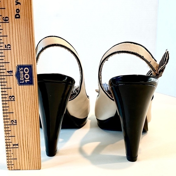 NWOT — Anne Klein Black & Cream 4 inch heels  size 8M - Picture 15 of 15